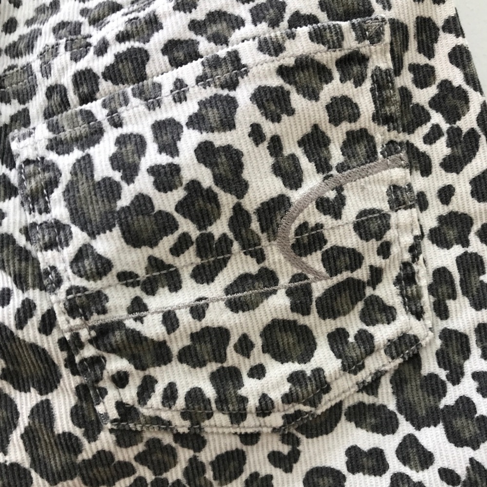 NWT American Eagle Hi-Rise Mini Corduroy Skirt - Picture 6 of 7